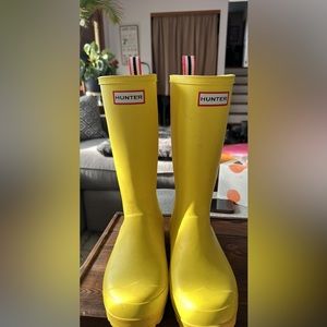 Hunter Classic Rain boots